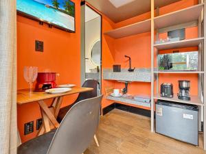 Varanda - Suíte - Banheira - AC - Churrasqueira