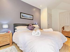 1 Bed in Perranzabuloe THERO