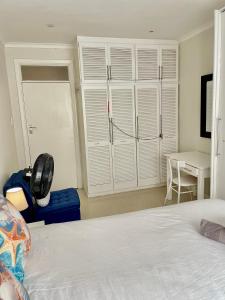 2 Bedroomed Beachfront Apartment