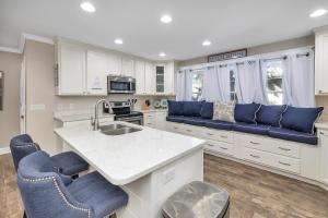 421 Arnold-Seaglass - Compound