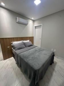 Apto espaçoso Praia de Bombas