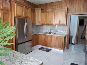 Villa with Pool Terrace and 3 minutes to the beach