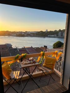 Trihouse Douro and Sea View