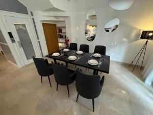 Luxury 4BR New Cairo Villa with Pool & Elevator - FAMILY ONLY