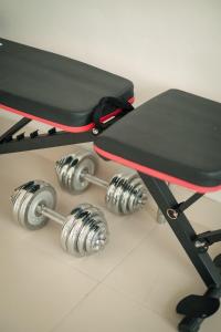 Canggu villa quite cozy with rooftop and studio