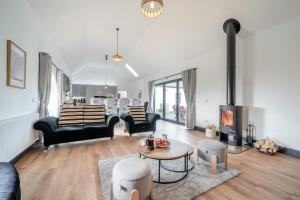 5 Bed in Galston oc-s33451