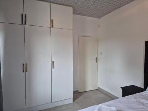 Mandy & Mos Greenfields Cottage