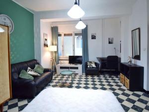 Appart RdC en bord de Meuse, à 2 pas du centre!