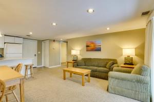 All-Season Lake Wallenpaupack Condo with Views