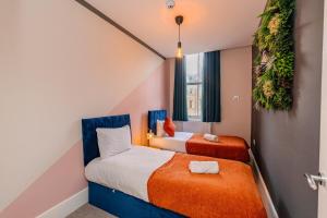 Seaview 3 bedroom Apartment Sleep 8 Guests