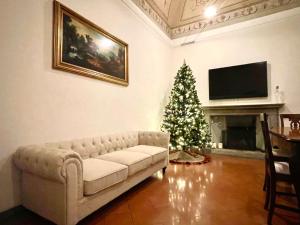 Raffaello - M&M Holiday House