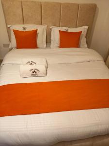 LITTLE HAVEN Homes -NAIVEGAS APARTMENT