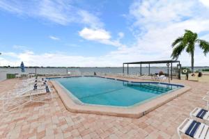 NEW Casa Del Mar D 215