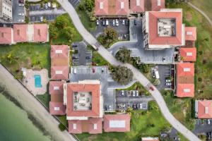 NEW Casa Del Mar D 215