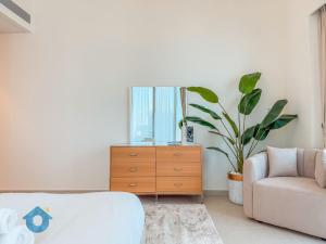 Best Burj Khalifa Skyline View Huge 3BR Like Home