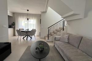 Villa-Olivia-modern-Home-with-private-pool-located-Mar-Menor-Golf-Resort