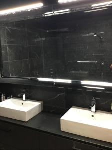 Villa piscine carnon plage