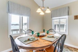 Fire Pit and Boat Dock Lake Chatuge Townhome!