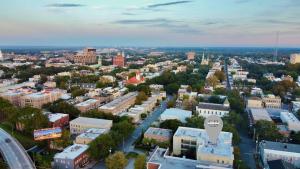 Savannah Residences Private Parking 3BR-2BA SAV-205