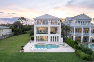 4338 Sixteenth Street