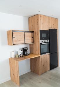 Villa Cactus - Large Private Plot - Heated Pool & BBQ - Luxury Vacation