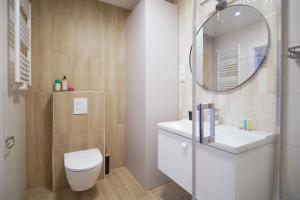 Lulu Apartments SUNRISE apartament dwupokojowy Polanki Aqua, basen sauna siłownia Netflix