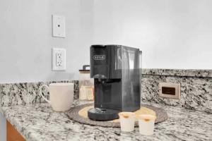 Savannah Residences Private Parking 3BR-2BA SAV-305