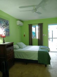 Easy Poolside Living in Chelem Mexico