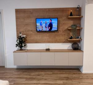 LUMO Light Terrace Brasov Free Parking