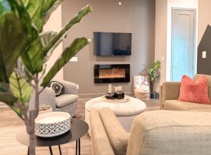 D Cityscape Getaway Fort Worth SameDay Booking