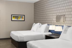 GLo Best Western Nashville Airport