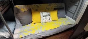 F2 entier 30m2 à Paris Porte dItalie