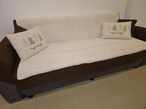 Ca acasă in centrul orasului Arad bloc ARED UTA, mall Afi, capacitate 3-4-5 oaspeti, parcare gratuita