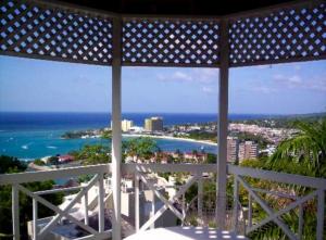 Sky Castles Block A - Apt A5