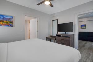 HOM Hotel Gainesville, SureStay Collection by Best Western