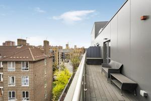 Zone 1 Designer 2BR-2BA , Skyline Views , 15 OFF , 2 Balconies