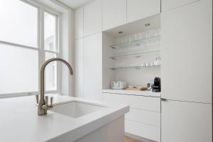 Stunning Mayfair double en-suite Flat wAC