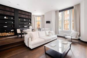 Stunning Mayfair double en-suite Flat wAC