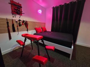 BDSM Apartment Photo Sessions