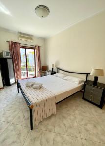 Vila Columbus T2 Frente Mar e Piscina