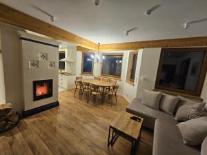 GORCOWIECZKA Dom nad Doliną