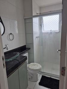 Apto arejado com vista parcial do mar, tudo a pé!