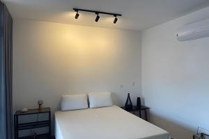 Studio Itaguá – Piscina Ar Cond 650m da Orla