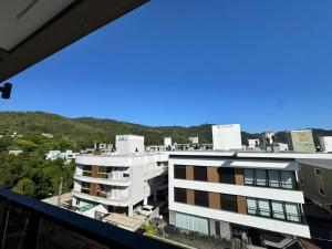 Apto 402 no Oásis do Atlântico Home Clube - Lindo Apto p 6 Pessoas na Praia de Palmas