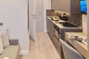 Cosy and lovely micro studio at 4th floor