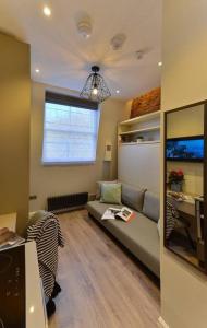 Cosy and lovely micro studio at 4th floor