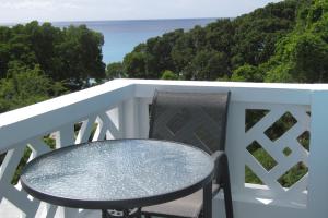 302 Batts Rock Beach Condos