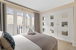 Lancaster House - The Duke Collection