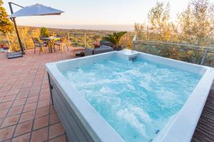 Rahal Etna Luxury - Private Heated Jacuzzi & Infinity Pool