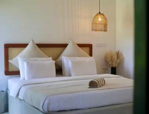 Mana Room 2 - Pool access